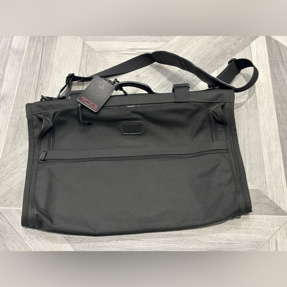 Tumi Tri-fold Carry-on Garment Bag for Men, Black